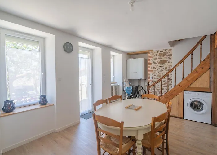 Casa de Férias Le Relais Du Roy - Maison Proche Cholet Et Puy Dufou Saint-Christophe-du-Bois